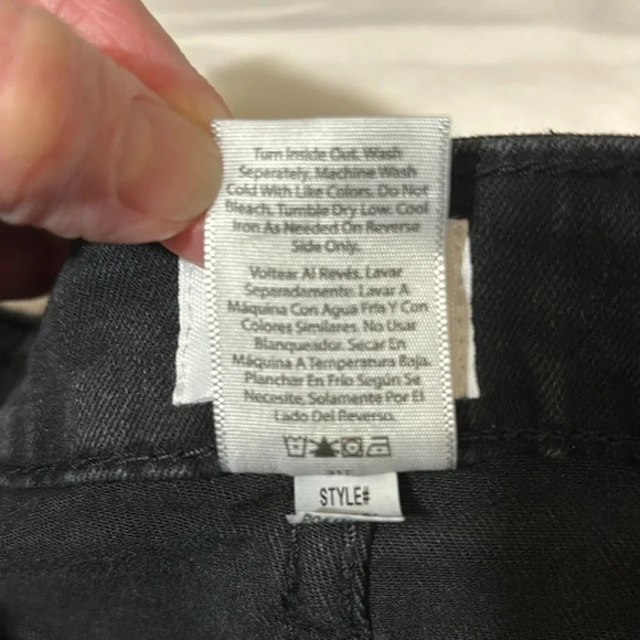 Boot Cut Black Denim Jeans with Slit Hem - NWT - Picture 4 of 9